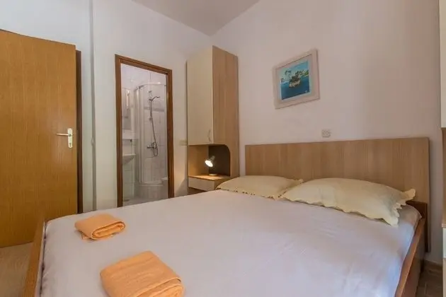 Apart Daire (Ruze - 200 m from sea - A2(8+1))