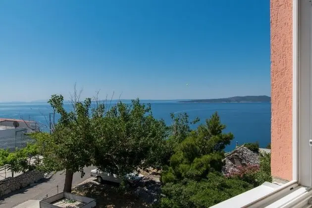 Apart Daire (Ruze - 200 m from sea - A2(8+1))