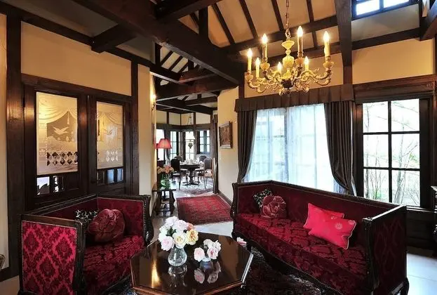 Süit (Special Room, 102)