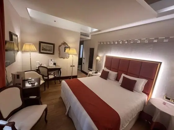 Classic Tek Büyük Yataklı Oda, Kanal Manzaralı