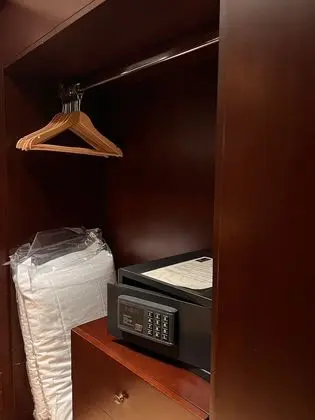 Classic Tek Büyük Yataklı Oda, Kanal Manzaralı