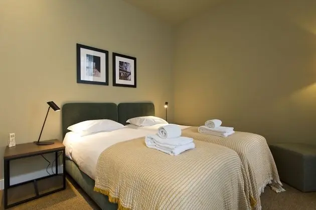 Superior Stüdyo (2 people)