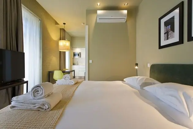 Superior Stüdyo (2 people)