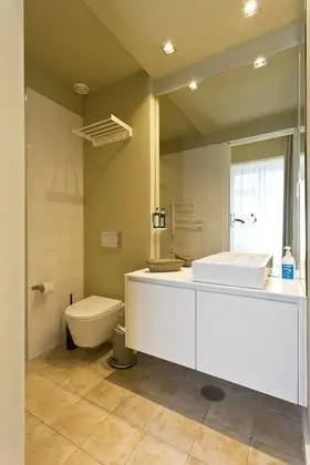 Superior Stüdyo (2 people)