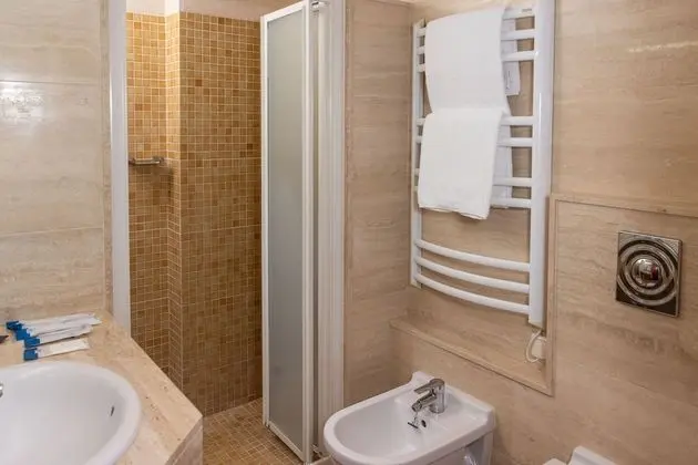Habitación estándar doble (2 pax)