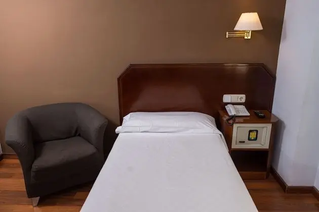 Habitación individual estándar (1 pax)