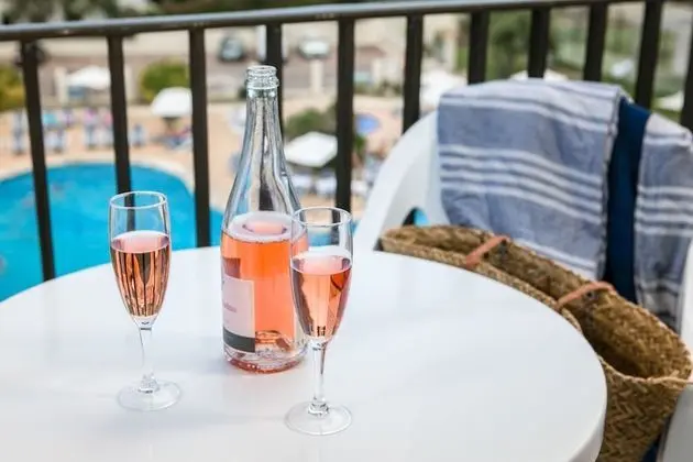 Oda, Kısmi Deniz Manzaralı (2 adults)