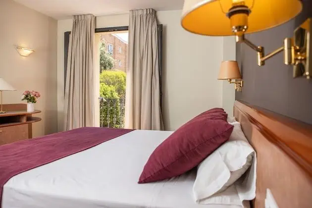 Deluxe Tek Büyük Yataklı Oda (2 pax)