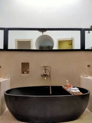 Junior Tek Büyük Yataklı Oda, 1 Yatak Odası, Sigara İçilmez, Avlu Manzaralı (Arab)