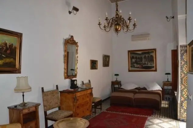 Junior Süit, 2 Tek Kişilik Yatak, Sigara İçilmez, Avlu Manzaralı