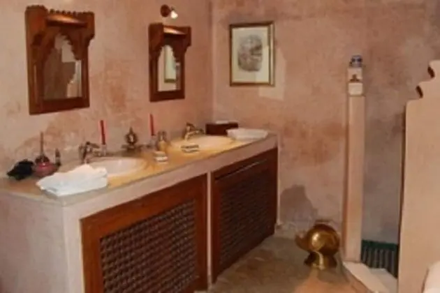 Junior Süit, 2 Tek Kişilik Yatak, Sigara İçilmez, Avlu Manzaralı