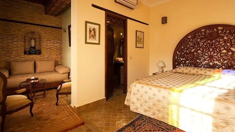 Classic Tek Büyük Yataklı Oda