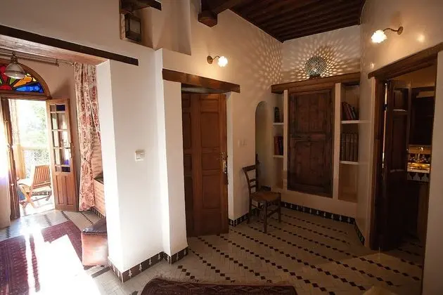 Classic Tek Büyük Yataklı Oda