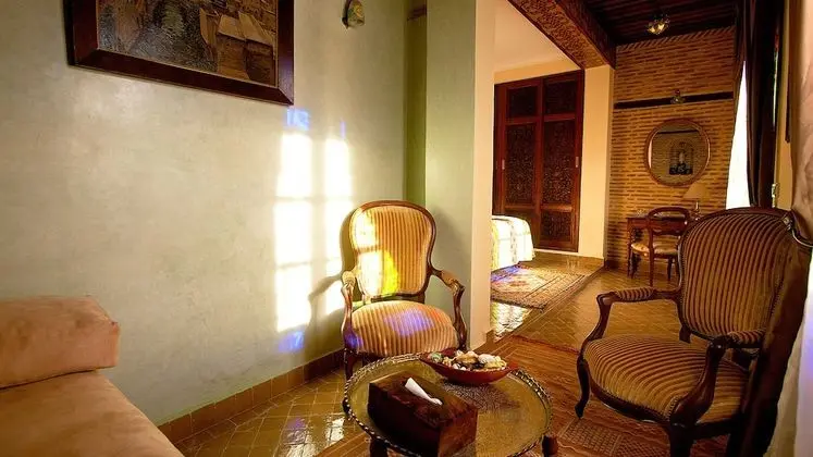 Classic Tek Büyük Yataklı Oda