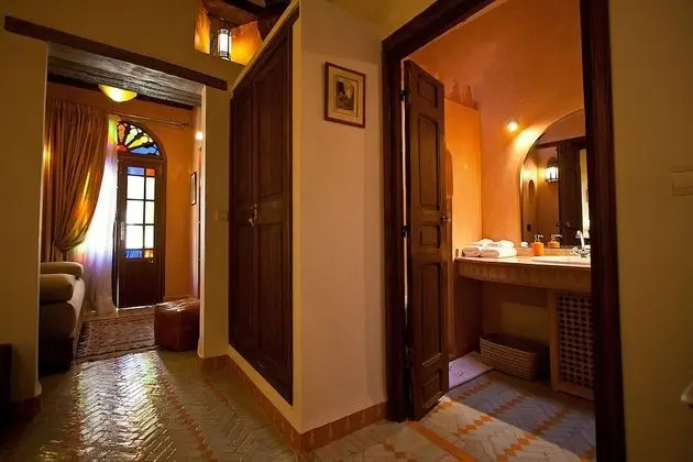 Classic Tek Büyük Yataklı Oda