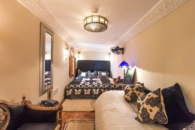 Deluxe Üç Kişilik Oda, Sigara İçilmez