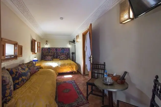 Üç Kişilik Oda