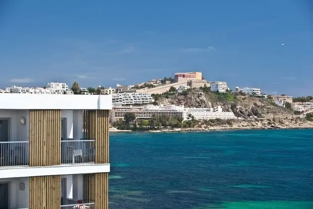 Apart Daire, 3 Yatak Odası, Balkon, Kısmi Deniz Manzarası