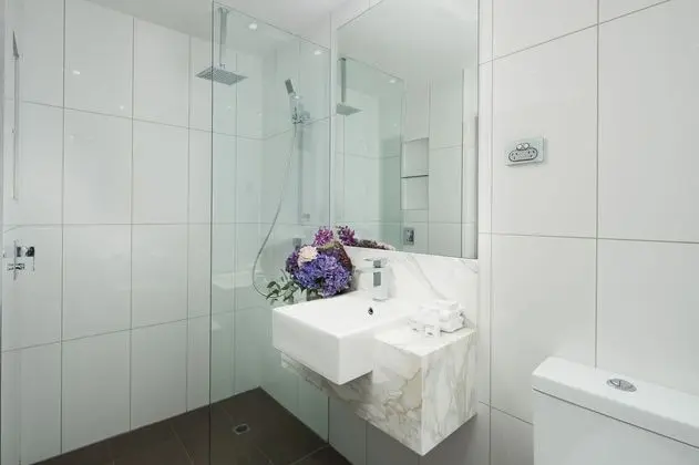 Çift ​​kişilik Executive King Bed