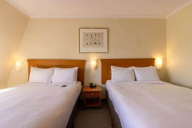 Two Double Beds with Harbour Views