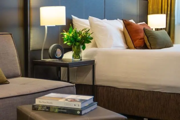 Superior Oda, 1 En Büyük (King) Boy Yatak (North)