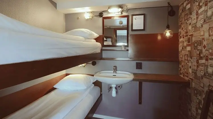 Classic İki Ayrı Yataklı Oda, Ortak Banyo