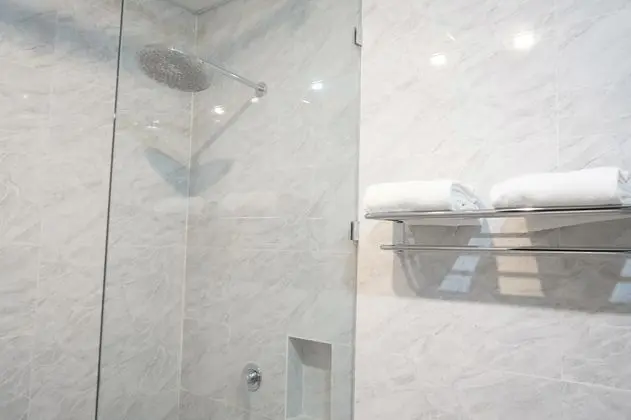 Superior Tek Büyük veya İki Ayrı Yataklı Oda
