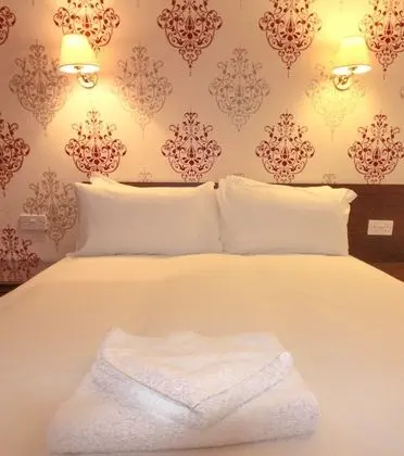 Comfort Tek Büyük Yataklı Oda