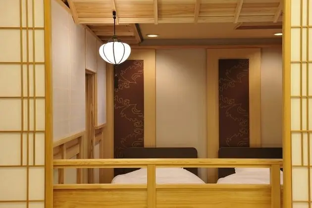 Luxury Süit (Japanese,  "KOSHOIN")