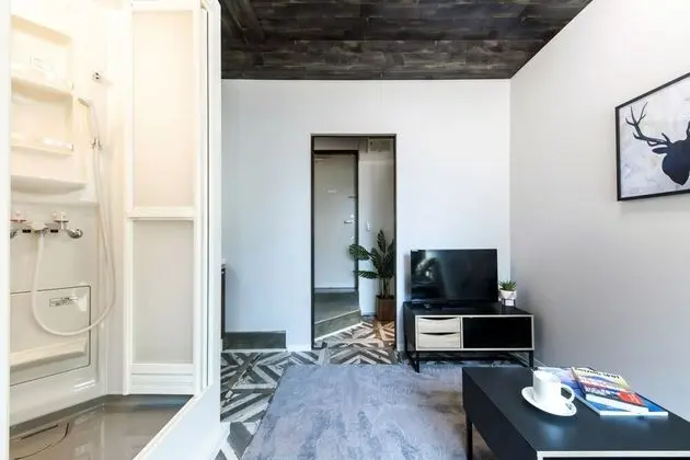 Dört Kişilik Oda, Sigara İçilmez (Western Style Room 102)