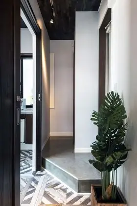 Dört Kişilik Oda, Sigara İçilmez (Western Style Room 102)