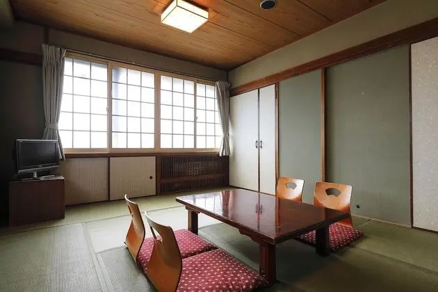 Superior Oda, Sigara İçilmez (10 tatami)
