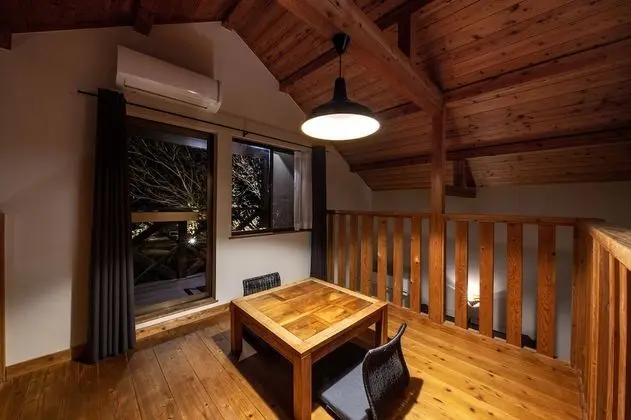 Deluxe Çatı Katı (Loft), 2 Tek Kişilik Yatak, Sigara İçilmez, Dağ Manzaralı