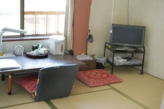 Traditional Oda, Sigara İçilebilir (Japanese Style, 4 People)