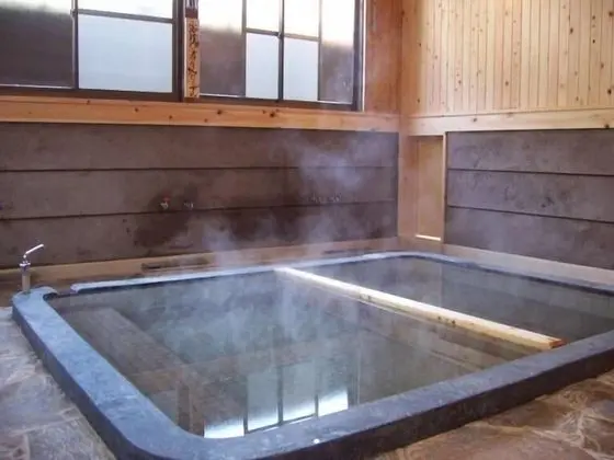 Traditional Oda (Japanese Style, for 5 Guests, MOMIJI)