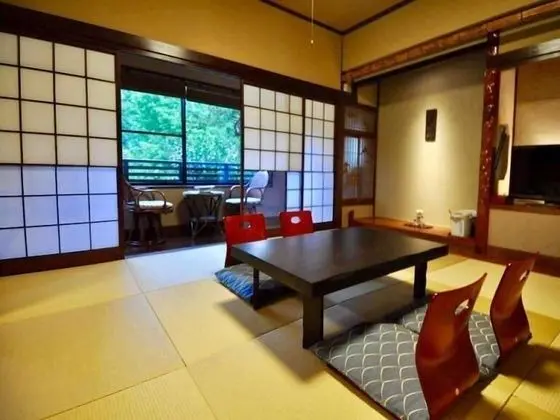 Traditional Oda (Japanese Style, for 5 Guests, SHARA)