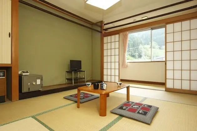 Traditional Oda, Ortak Banyo (Japanese Style)