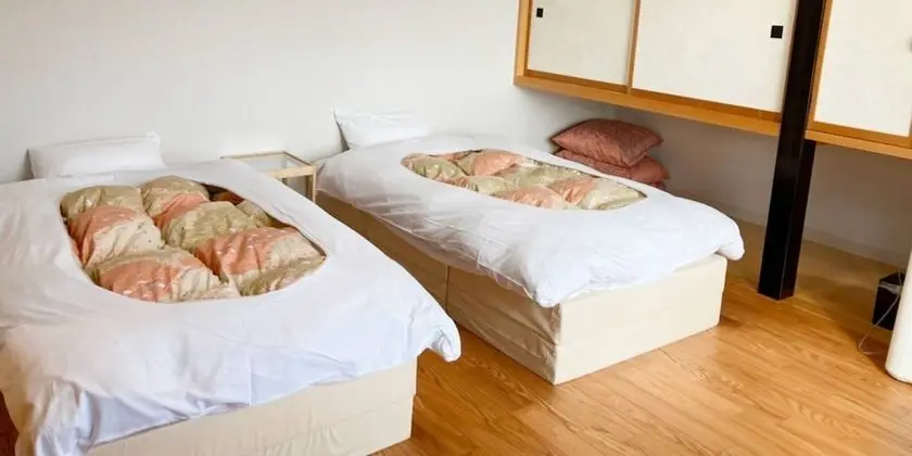 Üç Kişilik Oda, Özel Banyo, Zemin Kat (15sqm, Accessible Toilet)