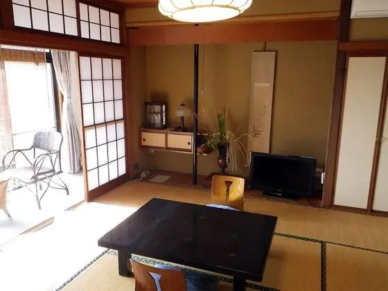 Traditional Oda, Ek Bina (Japanese Style)