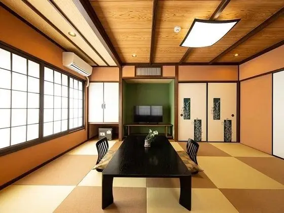 Standard Oda, Sigara İçilmez, Ortak Banyo (Japanese-Style)