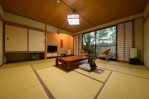 Traditional Oda (Japanese Style, Open-Air Bath)