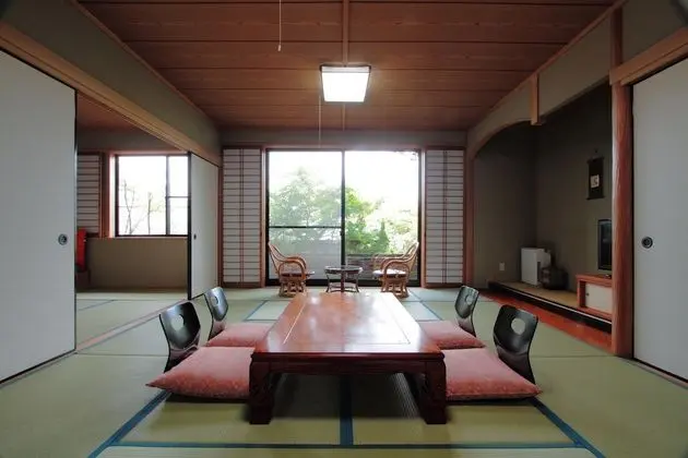 Traditional Oda (Japanese Style, Open-Air Bath)