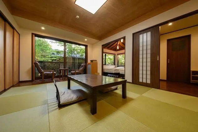 Traditional Oda (Japanese Western Style, Ceramics bath)