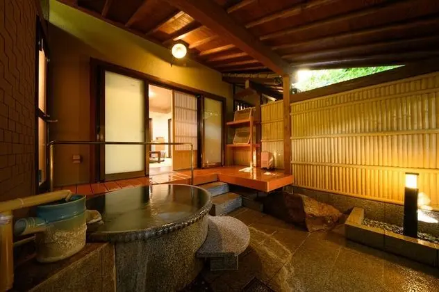 Traditional Oda (Japanese Western Style, Ceramics bath)