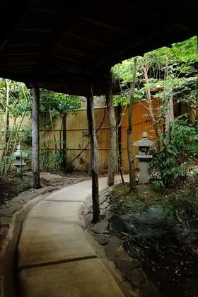 Traditional Oda (Japanese Western Style, Ceramics bath)
