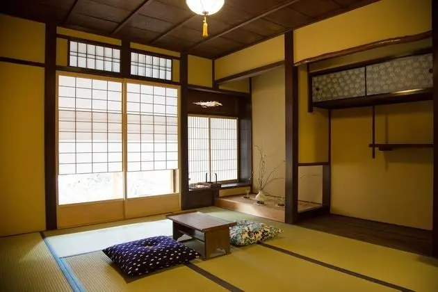 Traditional Oda (Japanese Style, 102)