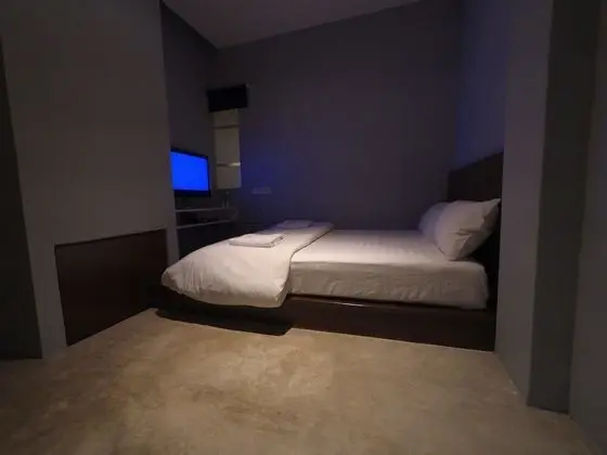 Luxury (Private Suite)