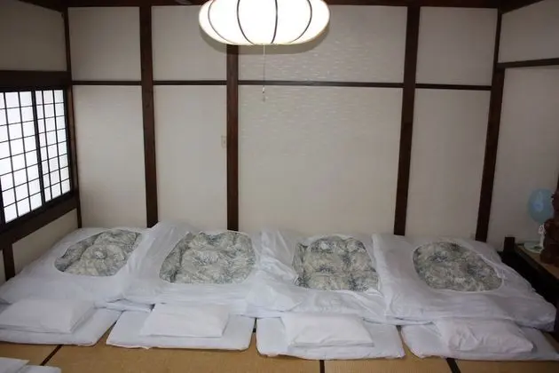 Family Oda (Japanese-Style, Shared Bathroom)
