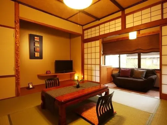 Traditional Oda (Japanese Style 2 guests)