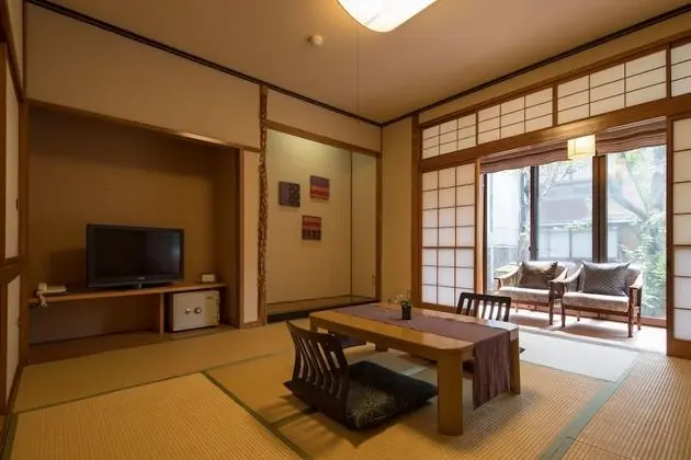 Traditional Oda (Japanese Style 2 guests)